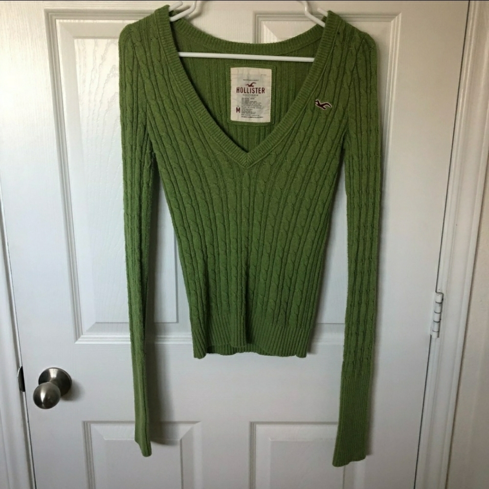 Hollister long sleeve sweater